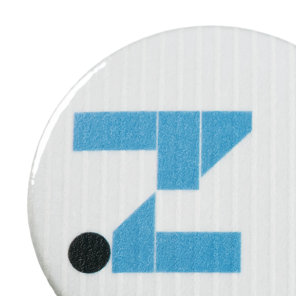 ストライプエンボス素材の缶バッジ